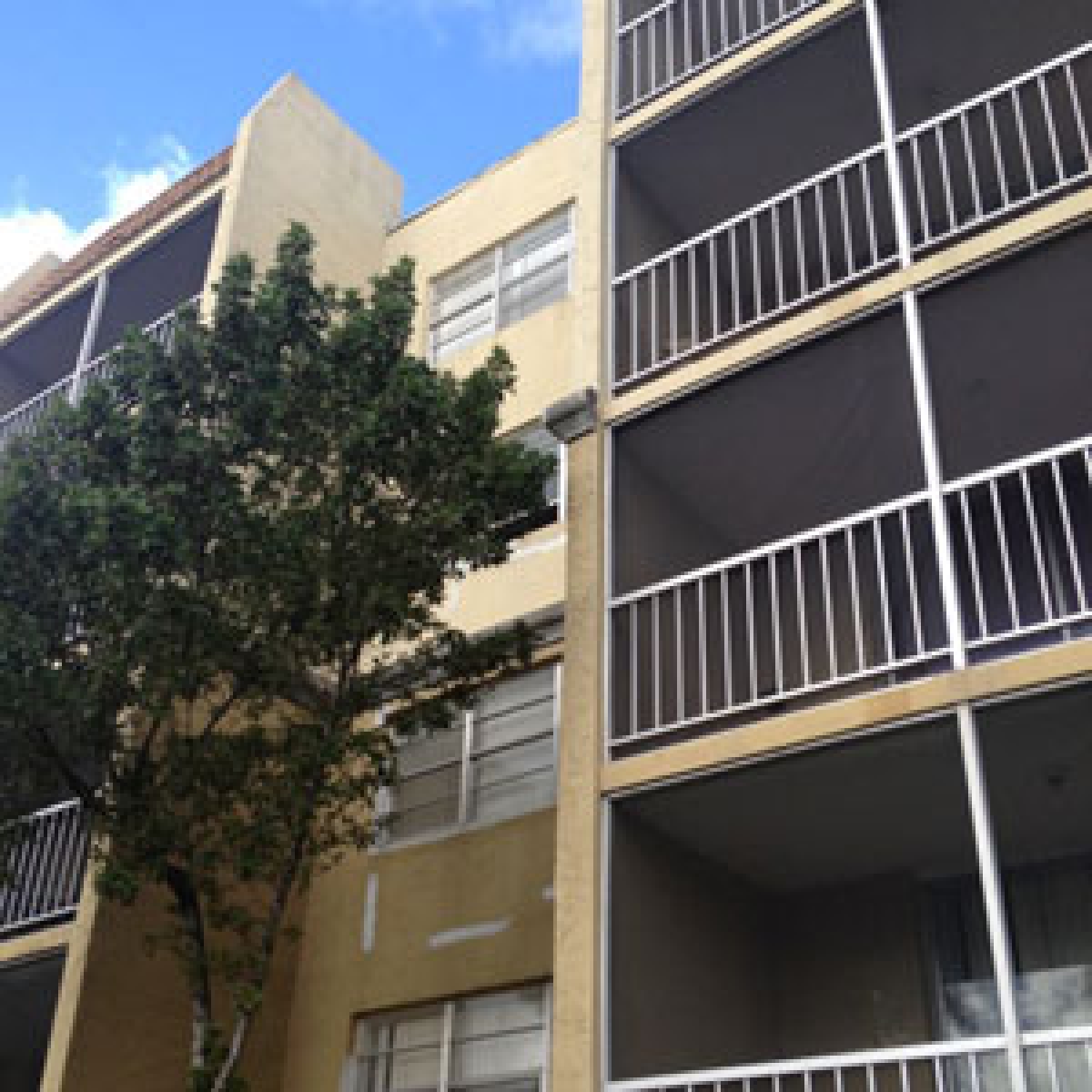 Coral Gate East Condominium U.S. Structures Inc.