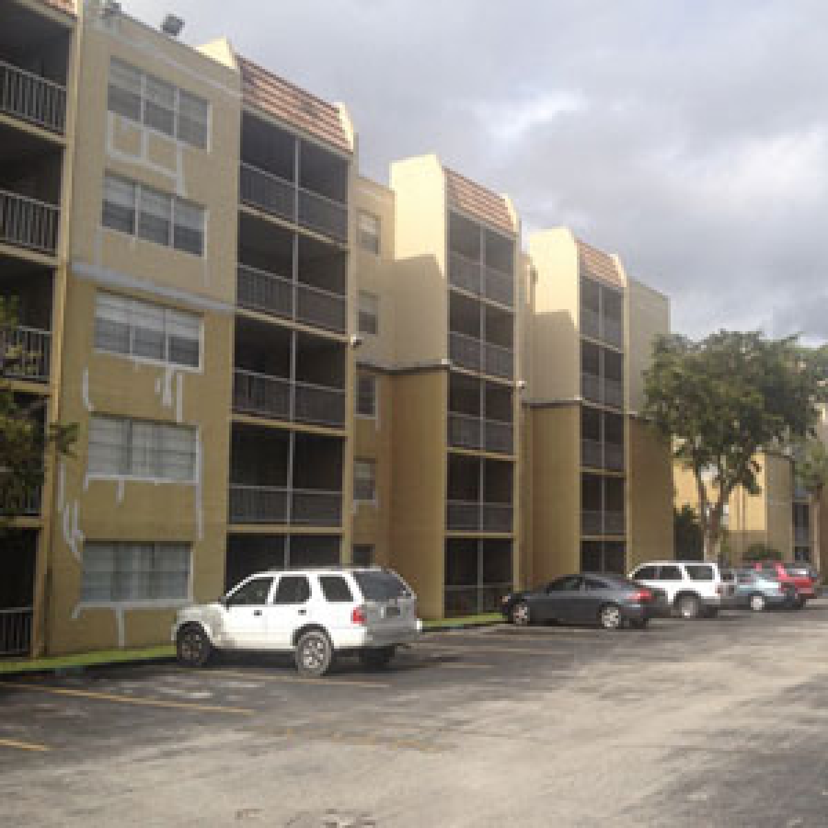 Coral Gate East Condominium U.S. Structures Inc.